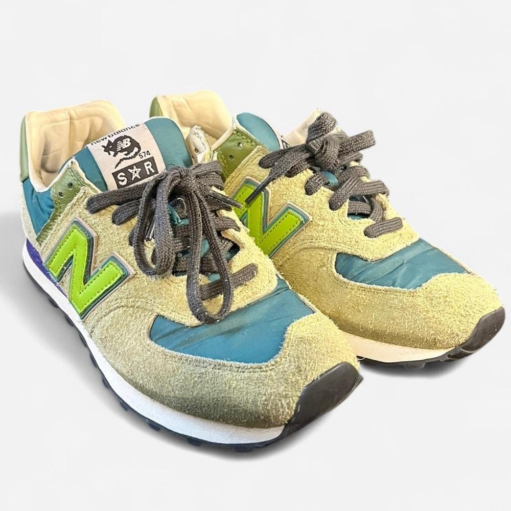 New Balance x Stray Rats 574 Green Suede Size 9